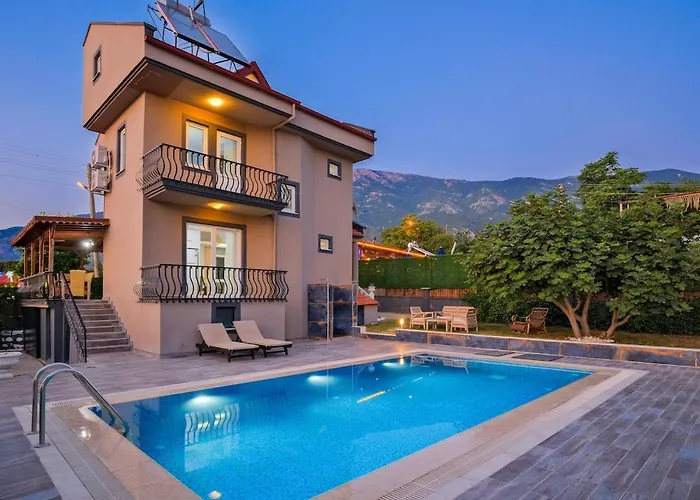 Moonshine Family Friendly Private فيلة