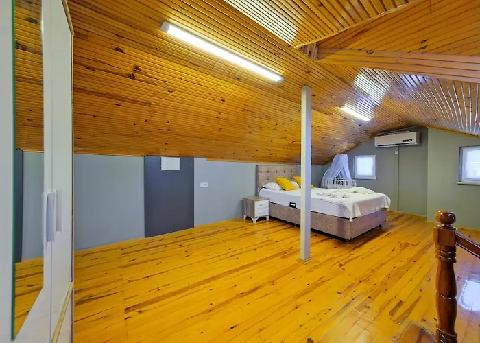 Moonshine Family Friendly Private *